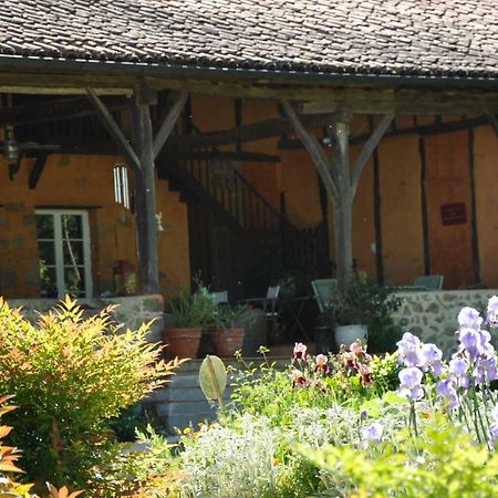 Domaine De Hongrie Hotel Nogaro Exterior photo